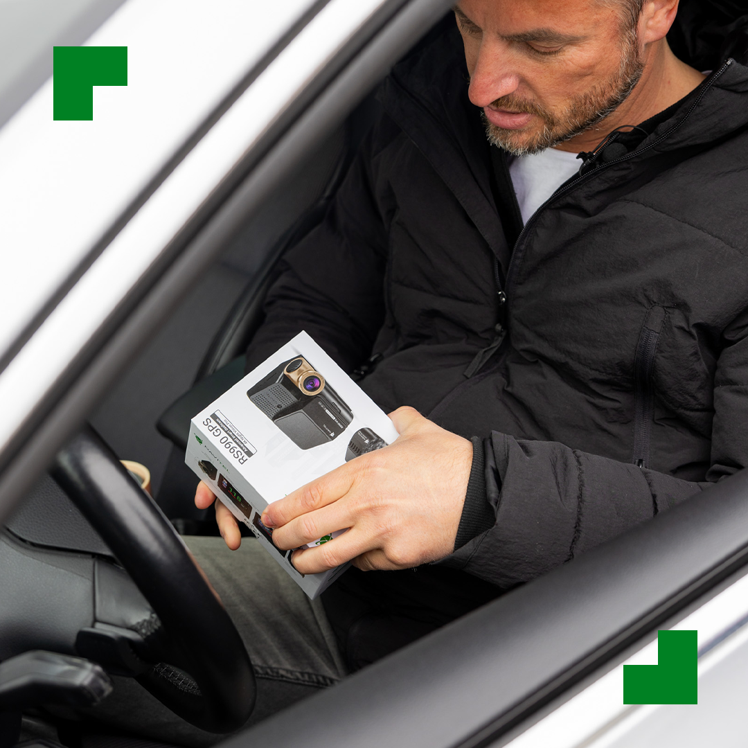 kamera-navitel-rs990-gps-nowo-ze-sterowaniem-glosowym-w-jezyku-polskim